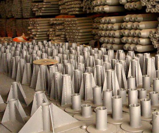 巴音郭楞钢网架支托